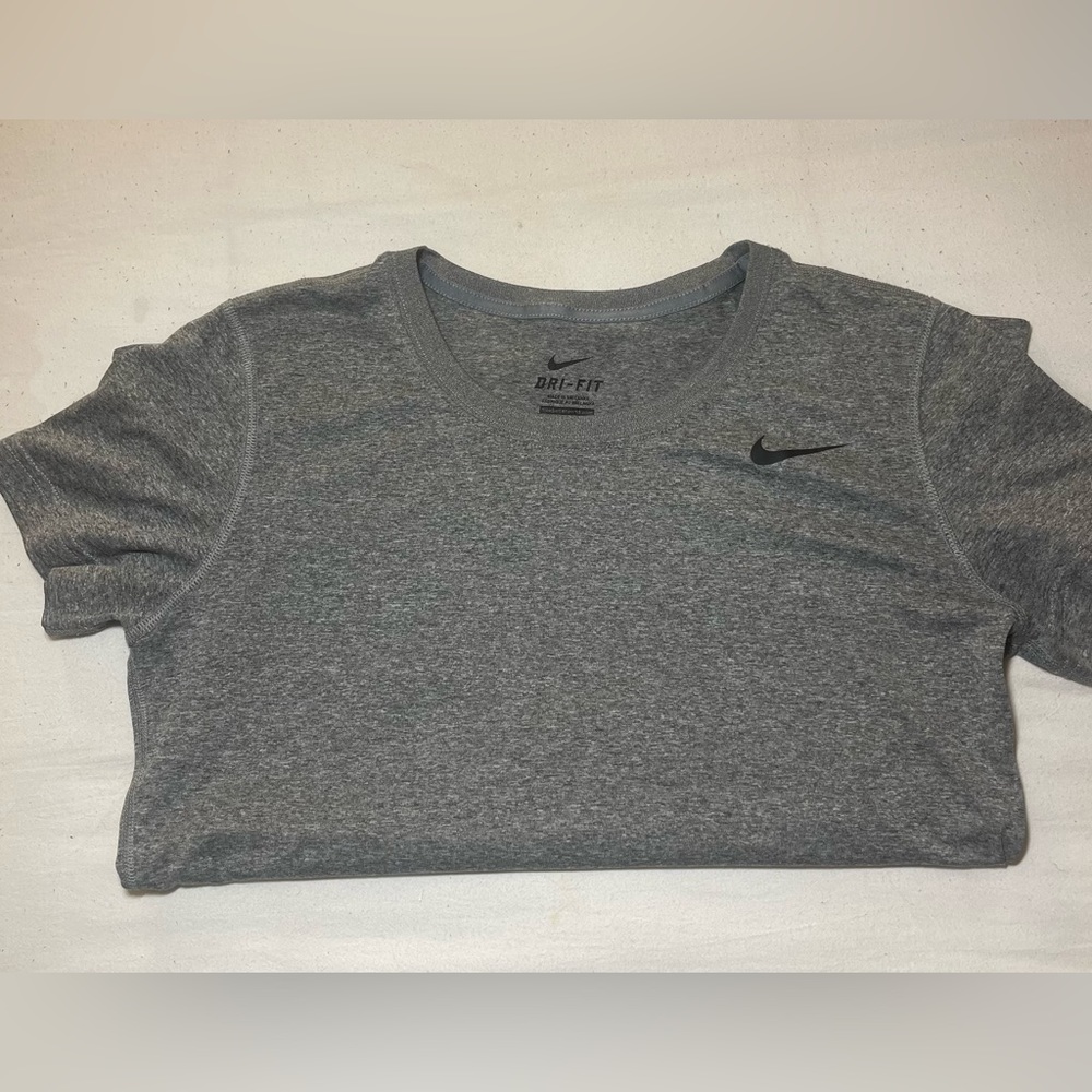Grey Nike shirt women’s